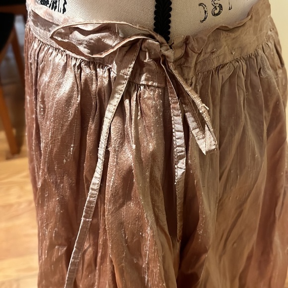 Soft Surroundings gold skirt sized PS - Picture 2 of 5